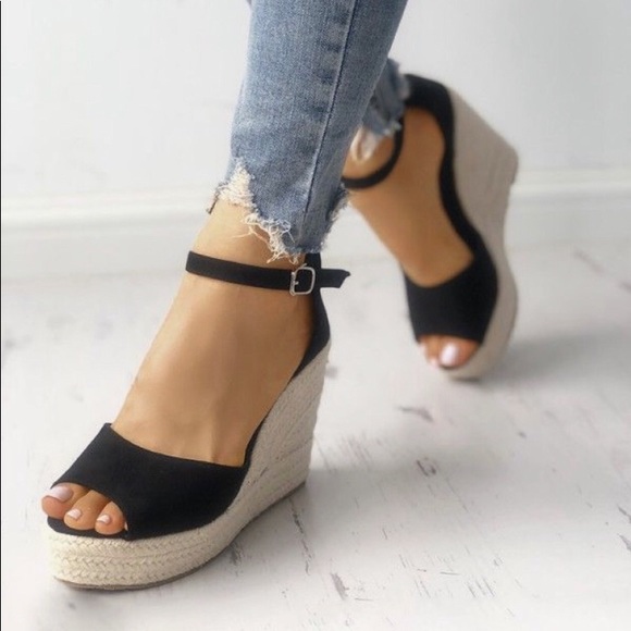 Aless💚 black espadrille wedges - Picture 3 of 4